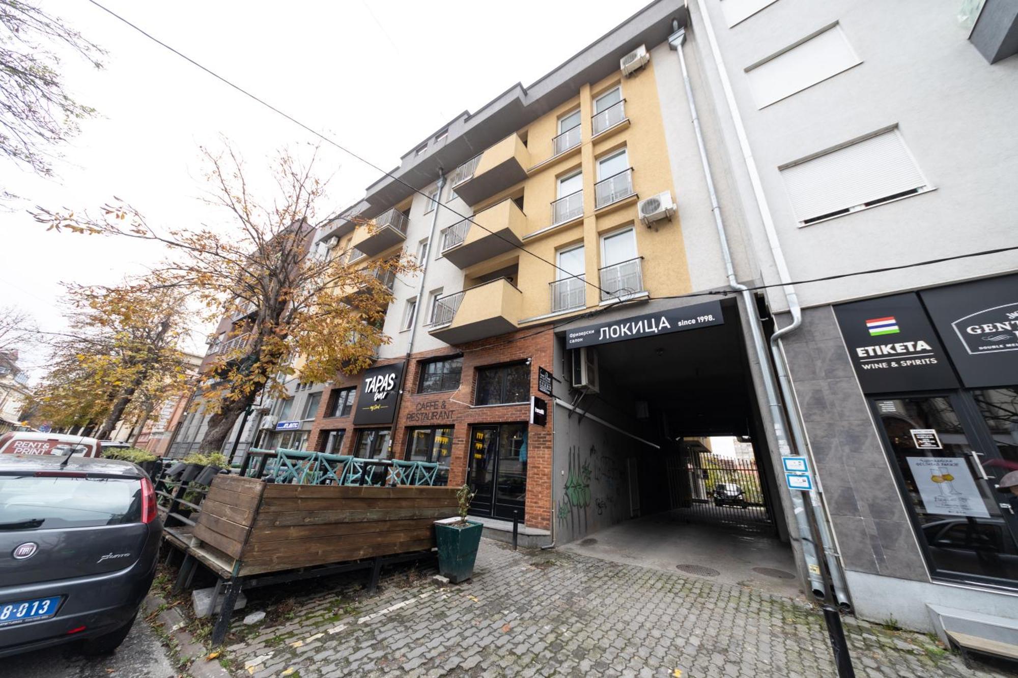 Lux Place Apartments Downtown Κραγκούγιεβατς Εξωτερικό φωτογραφία